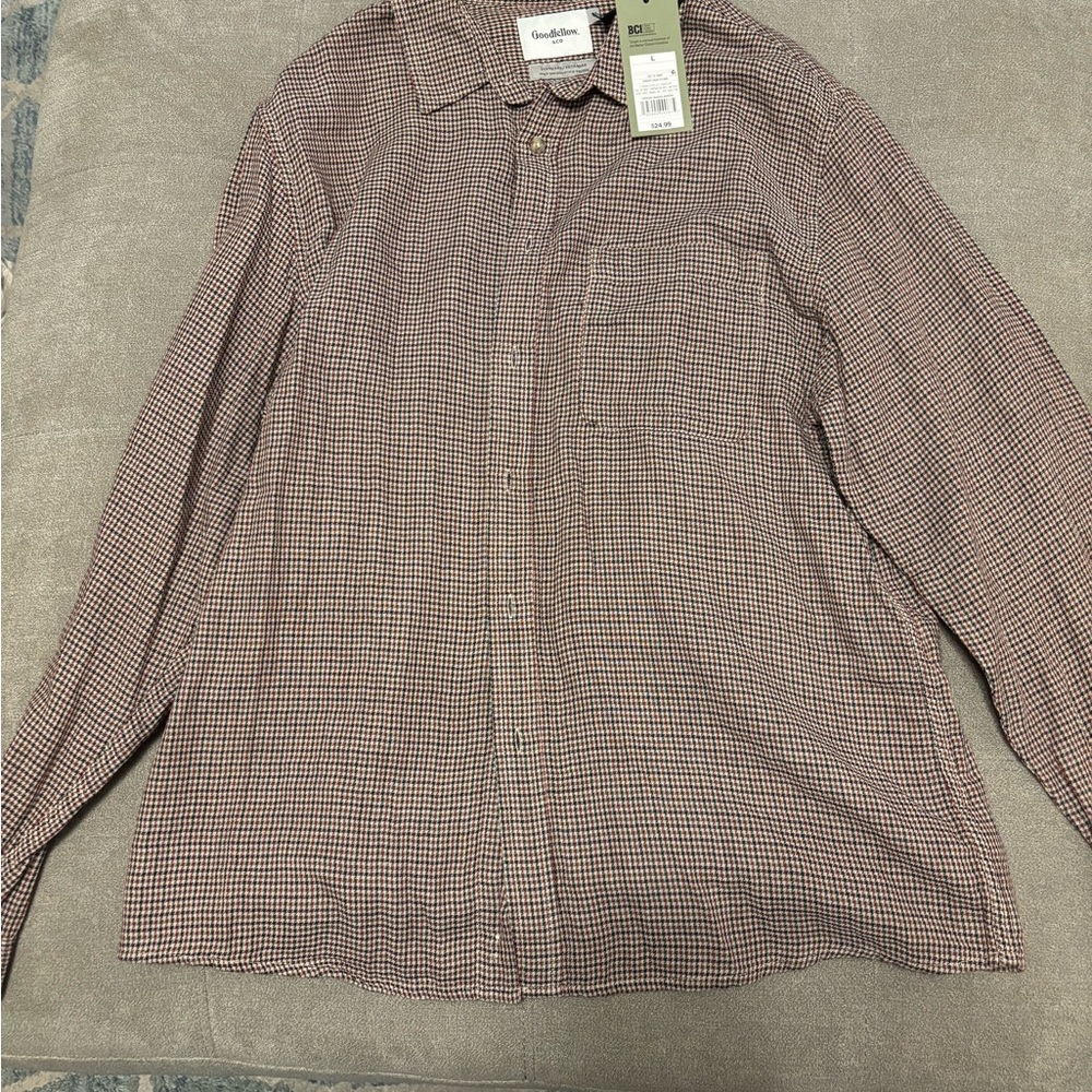 Goodfellow & Co Red and Black Casual Button Down Shirt